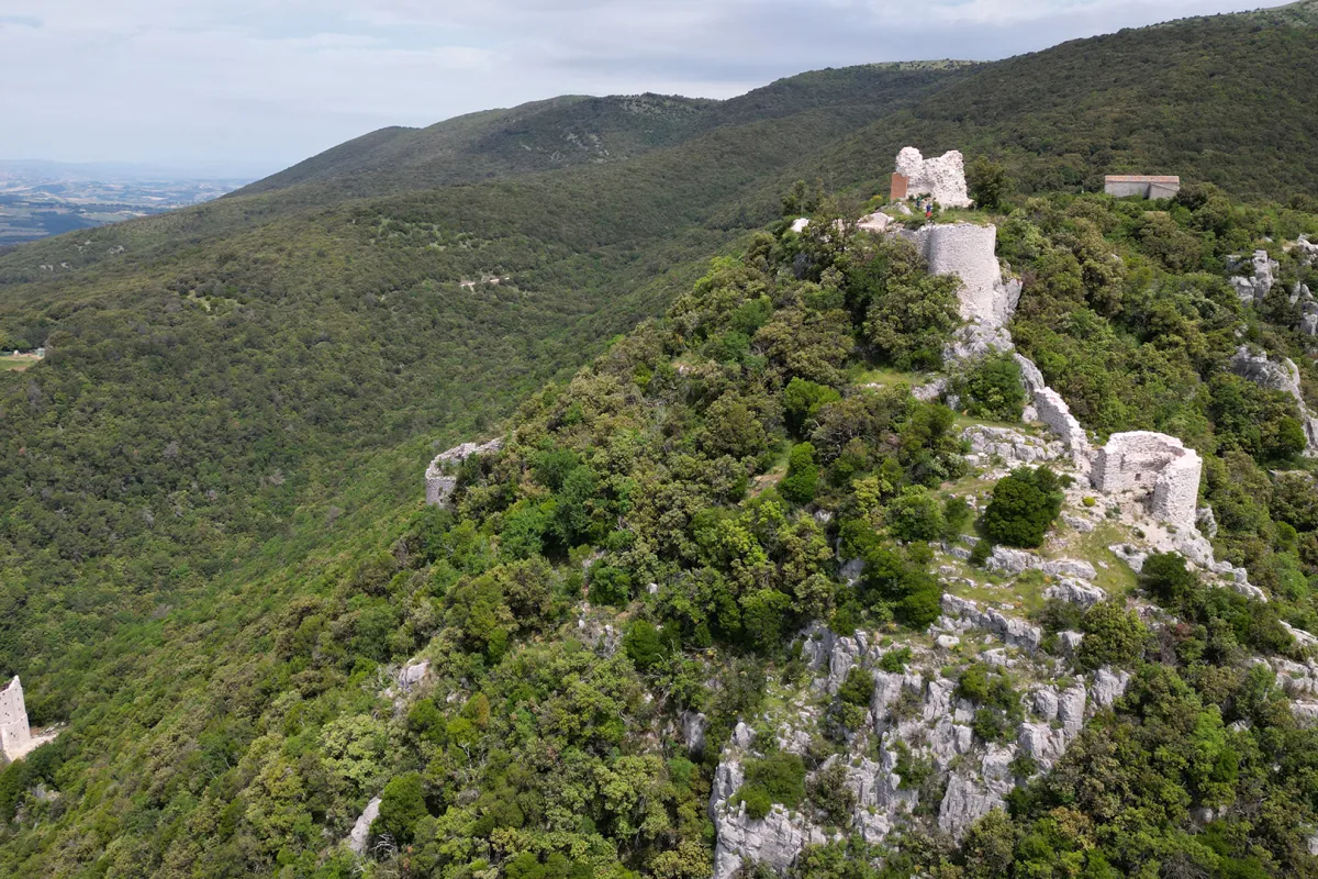 Antiche fortificazioni di Cesi