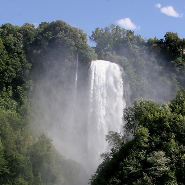 /sites/default/files/2023-03/cascata5.jpg