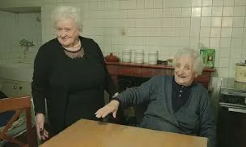 Bruna Carotti and her daughter Rosa, retired